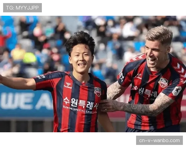 首尔FC近期状态起伏明显,部分关键场次防守失位问题引发关注 首尔FC近期状态起伏明显,部分关键场次防守失位问题引发关注
